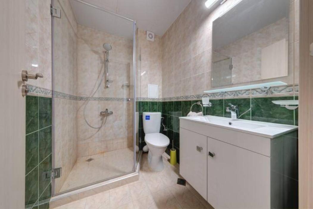 Flora - Beautiful *New* Apartment To The Beach Burgas Exterior foto